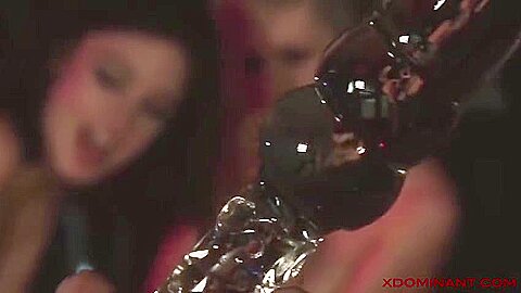 032 - Lesbian Domination In The Bdsm Dungeon