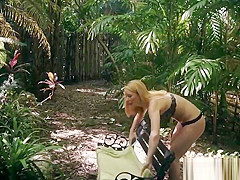 18yo hardfucked outdoors and gets facialized