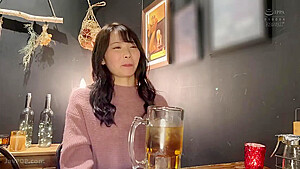 240308二十一歳の美少女さんの性的動画b1