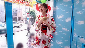 240329花火大会に行く子を捕まえたa1