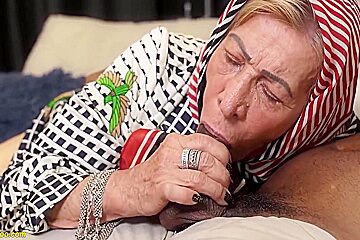 77 Years Old Grandma Ready For Bbc Anal 12 Min