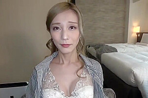 Aczd-146 Doting On A Transsexuals Fallen Mistress