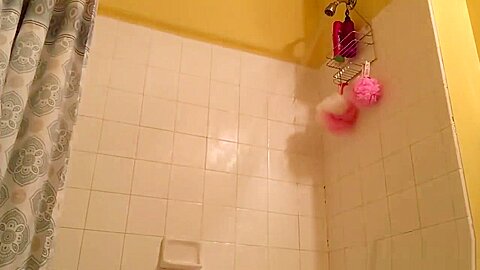 Amateur Hayden Taylor Shower Jacking