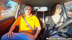 Amateur driving babe fucked in car outdoor by instructor