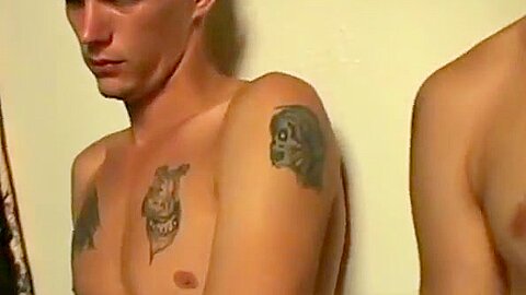 Amateur homos massage their balls and jerk off together