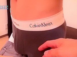 Asian Twink Wanks On Cam