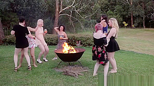 Aussie lesbo group babes