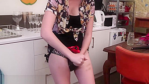Aussie slut pisses on bf