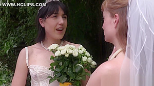 Australian bride tongued