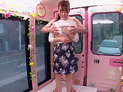 B3E1901-A Mature Wife Who Was Picked Up Is Fallen With A Deep Kiss And Cheating