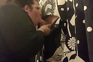 Bbw Tranny Sucks Straight Guy At Gloryhole