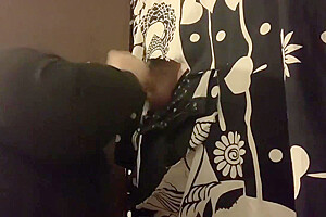 Bbw Tranny Sucks Straight Guy At Gloryhole