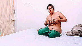 Beautiful Curvy Milf With Big Boobs Fingering With Huge Boobs
