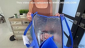 Beauty Gets Fucked And Folded By Her Favorite Big Dick - J Mac, Kelsi Monroe And Big Dicks
