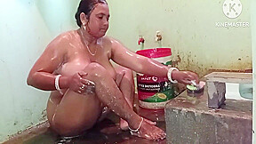 Bhabhi Naha Ri Thi Chup Kar Dekh Tha Fir Doggy Style Me Chudai Ki