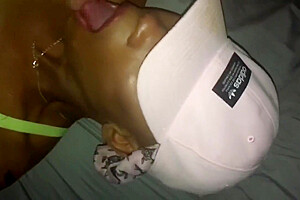 Black Tranny Sucks Dick