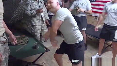 Black army sergeant assfucks bloke