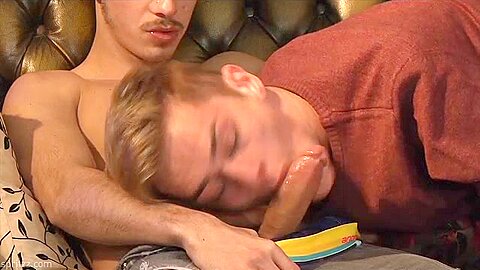 Blond bottom Connor Levi banged by cool French dude