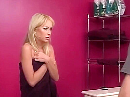 Blondines Gets Anal