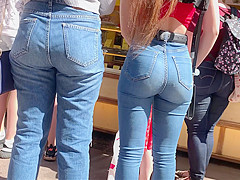 Bubble Butt amazing ass Tight Jeans