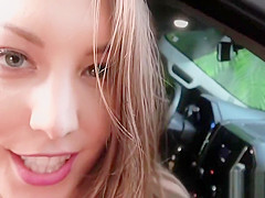 Busty teen 18+ masturbates in strangers car
