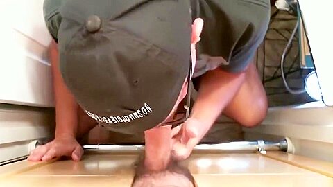 Busy Day At The Gloryhole