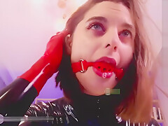 Camsession Young Woman Ballgag An Latex
