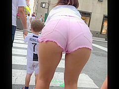 Candid teen 18+ in mini short street public close up