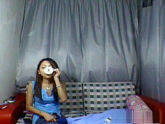 Chinese babe in webcam