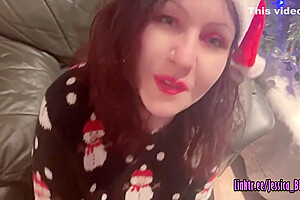 Christmas Blowjob And Facial With Polieana And Jessica Bloom