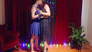 Chubby australian lesbian