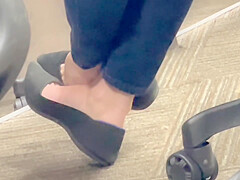 College cuties, a MILF and flats