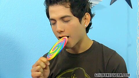 Conner Bradley & Giovanni Lovell - Gio Pays the Price for Snooping