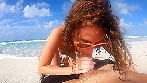 Creamy Public Beach: Hardcore Sex With Creampie On The Nude Beach