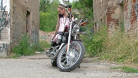 Cute teen 18+ Is Amazed By A Big Bike