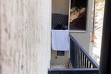 Danny Medina - Un Desconocido Me Persigue Hasta Mi Casa Y Lo Dejo Tener Sexo Conmigo 13 Min
