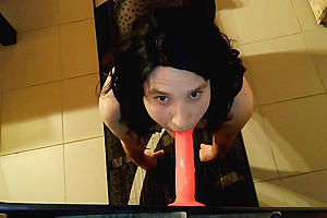 Deepthroat Gag Training With My New Toy