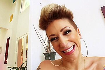 Della Danes Anal Gape Inspection