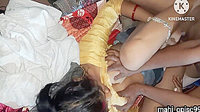 Desi Bhabhi Ko Band Kamre Mein Choda Steppapa Ne Raat Bhar