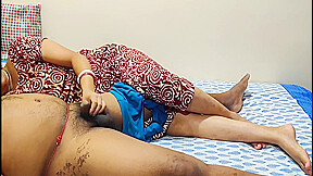 Desi Bhabhi Ko Chudai Ki Debarji