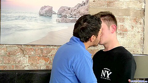 Desperate For Big Dick! - Riley Tess & Zak Starr