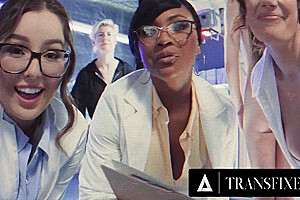 Dolls Uses Fuck Machine On While Fucks With Zariah Aura, Eva Maxim And Leana Lovings