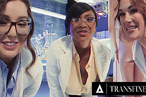 Dolls Uses Fuck Machine On While Fucks With Zariah Aura, Eva Maxim And Leana Lovings