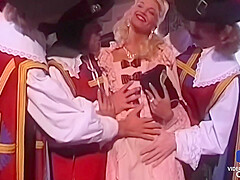 Dru Berrymore - Bourgeoise Bien Baisee Par Les Trois Mousquetaires 12 Min