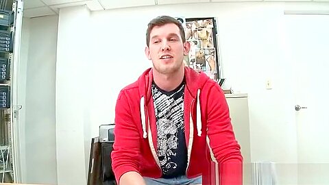 Dude gets his ass buttered in office