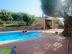 Esposa Amateur Culona Esta Muy Hot Para Fol R Duro En La Piscina