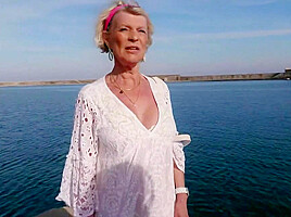 Eva's farewell tour, 70 years old!