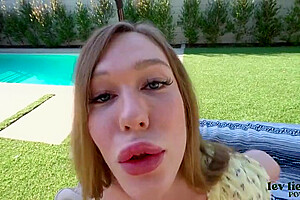 Excellent Adult Movie Shemale Outdoor New - Crystal Thayer
