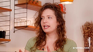 Fabienne Spritzt Den Spiegel Nach Fisting Und Doppel-penetration Voll