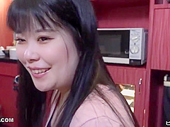 Facial Appearance Mutsumi 25 Years Old A Fair-skinned